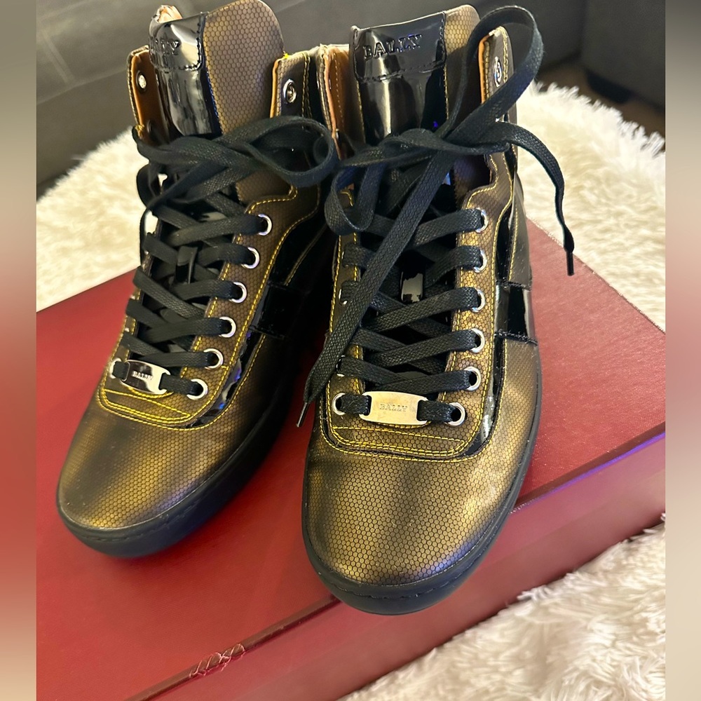 Authentic Bally Gold and Black Sneakers size 6.5 or size 8.5 in women’s